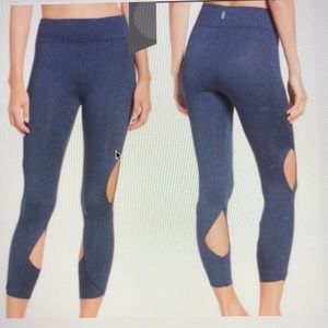 Free People movement halo charcoal grey leggings